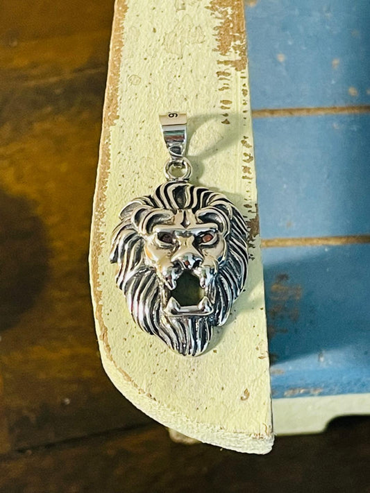 Sterling Silver Lion Head Pendant