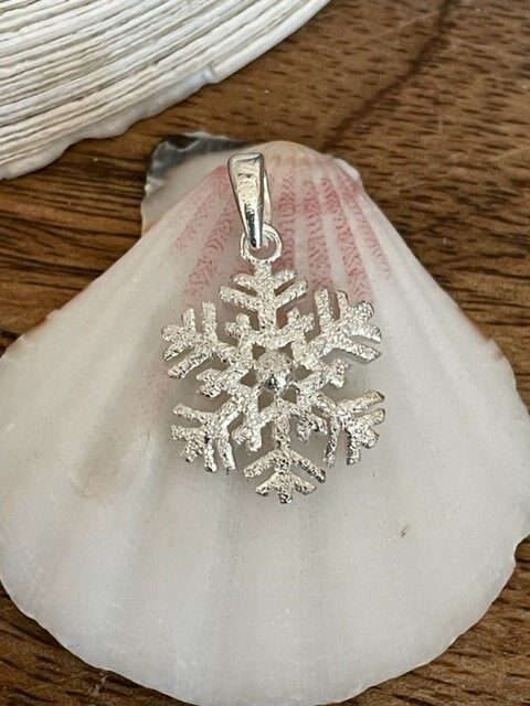 Sterling Silver Snowflake Pendant